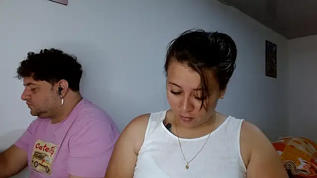 Paloma_Desire live sex cam