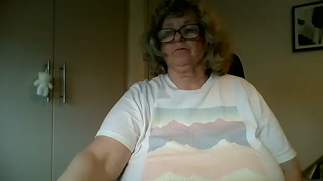 NoraJohnson6 live sex cam