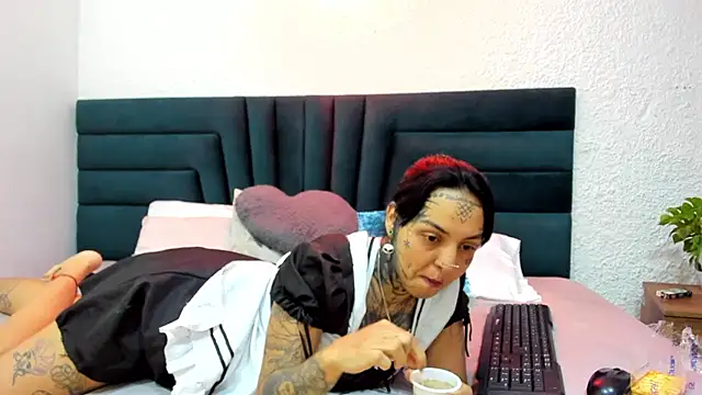 Dahliablack's cam snapshot