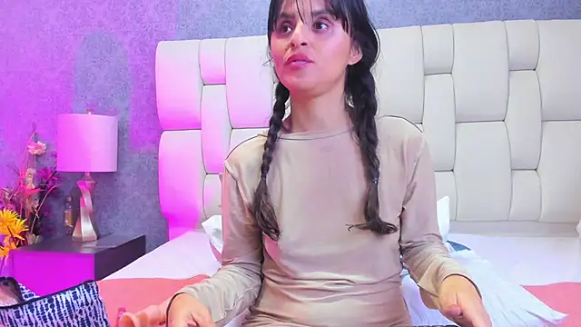 luz-miiaa's cam snapshot