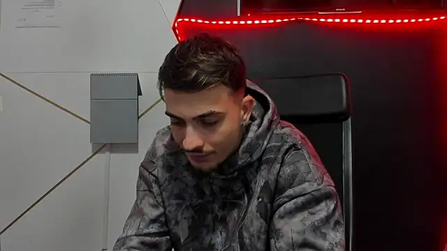 BrandonTate live sex cam