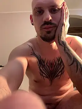 AssHunter4k live sex cam