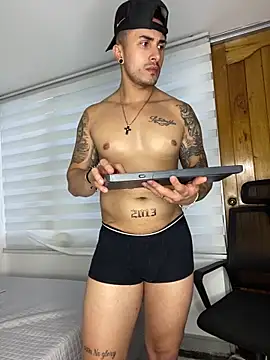 ALEXXX_KING live sex cam