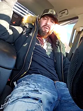 Beardedtattood live sex cam