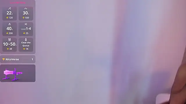 Lucianaaguzman's cam snapshot