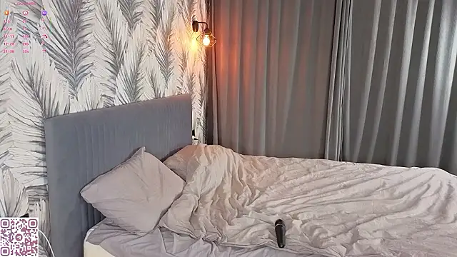 ElvinaRose's cam snapshot