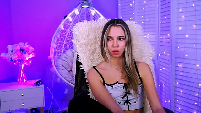 KimPorins's cam snapshot