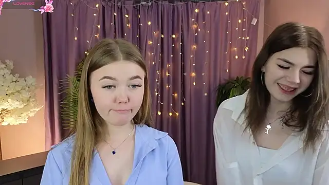 TwixieGuo live sex cam