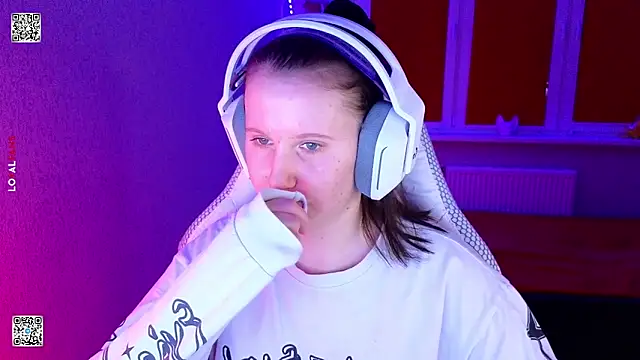 mon_lola's cam snapshot