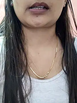 Wild-janvi's cam snapshot