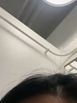 Tisha_Busty live sex cam