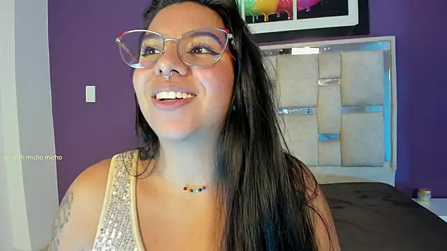 emilyy_cooperr's cam snapshot