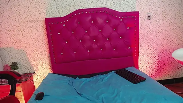 moriah_h's cam snapshot