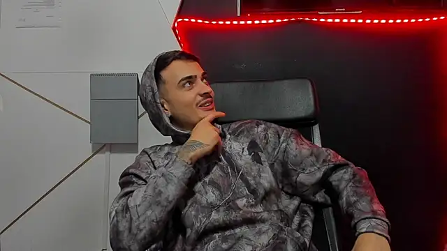 BrandonTate live sex cam