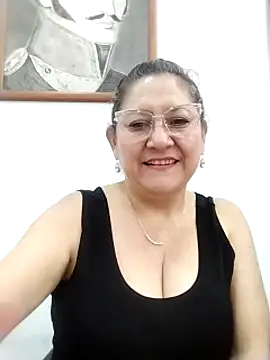 JULIETA_21-'s cam snapshot