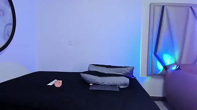 AyshelDoll1's cam snapshot