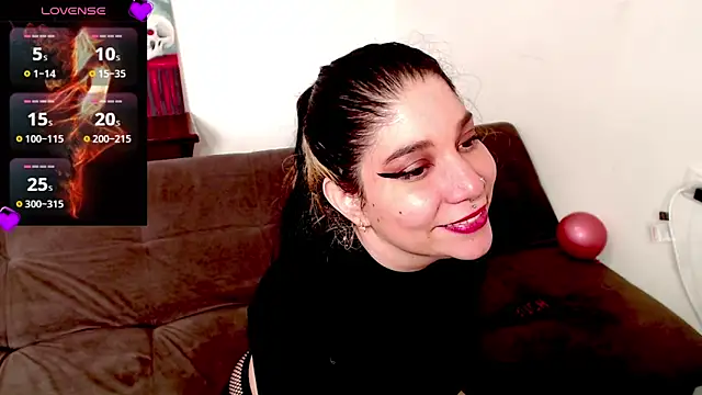 JenniferBraga's cam snapshot