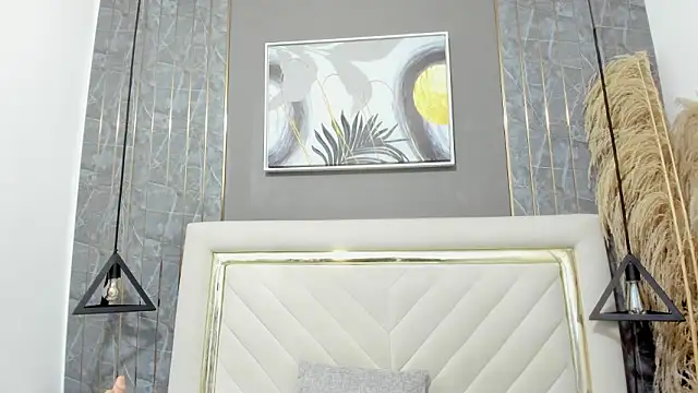 emma_evanss__'s cam snapshot