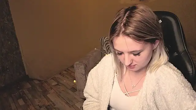 grase_neon's cam snapshot