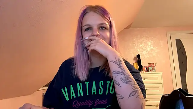 MariettaMotsinger's cam snapshot