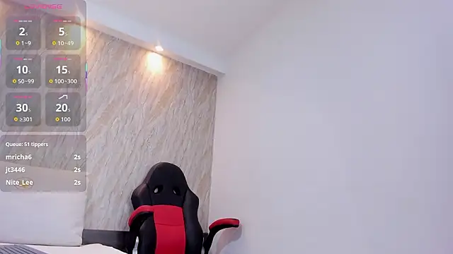 andrea_harmon's cam snapshot