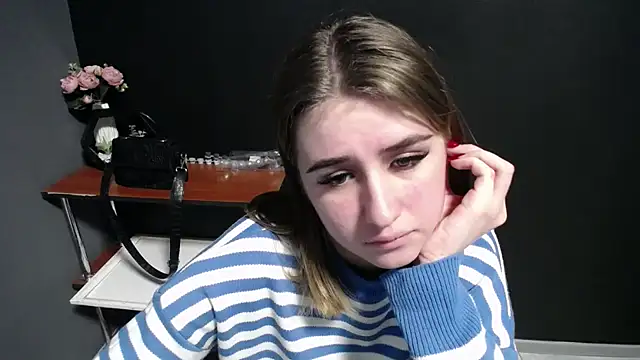 Sunny_siren's cam snapshot