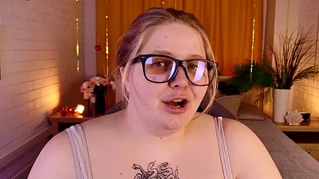 SladaDell's cam snapshot