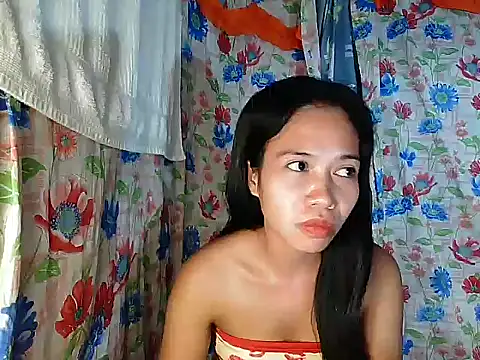 PinaySkinnyGirl's cam snapshot