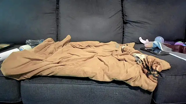 kinkykortney's cam snapshot