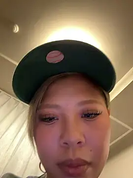 BADBITCHISAKI's cam snapshot