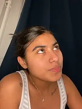 adorablepetite's cam snapshot