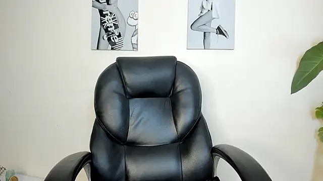 Victoria_Rosee's cam snapshot