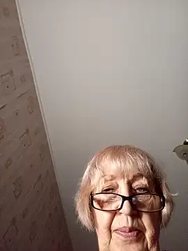 Anatolia5961's cam snapshot