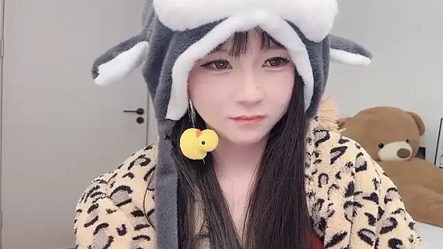 lnua-lnua's cam snapshot