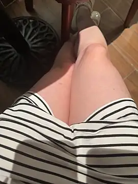 Meii-meyy live sex cam