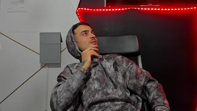 BrandonTate live sex cam