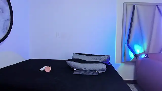 AyshelDoll1's cam snapshot