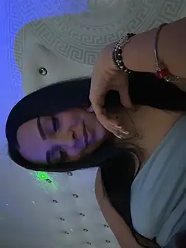 AstraeaHOT's cam snapshot