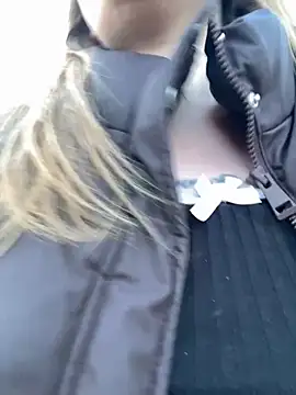 justmilaa's cam snapshot