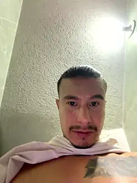 DominickVegas live sex cam