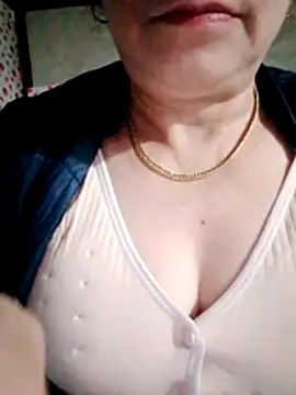 small-house123 live sex cam