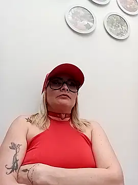 CandieGilson__ live sex cam