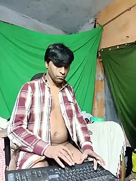 desiboy1101 live sex cam