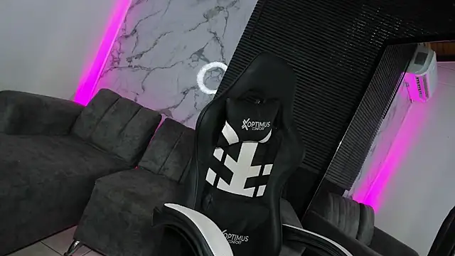 Courtney_gonet live sex cam