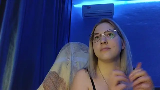 HotBrandyX live sex cam