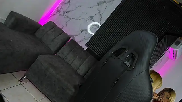 Courtney_gonet live sex cam