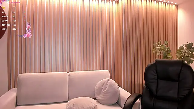 JuanitaClay live sex cam