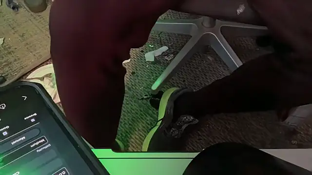 MasterDaddyCool's cam snapshot