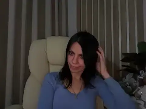 InjaAtHome's cam snapshot