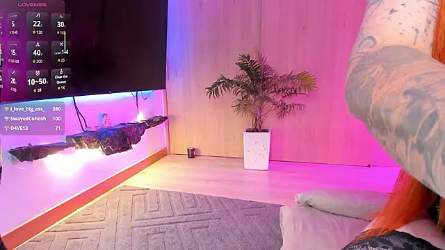 luxyshy live sex cam